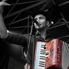 Ernesto Morales 2