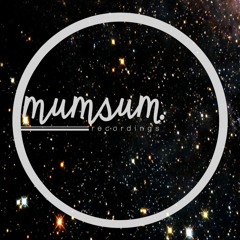 mumsum.