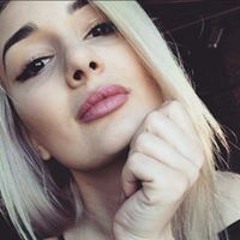 Aileen Simone