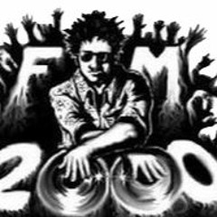 FM 2000 95.7Mhz