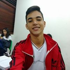 Iury Oliveira
