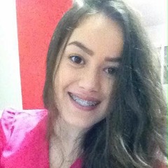 Larissa Souza