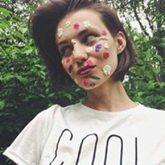 Наташа Хлебодарова