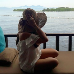 Yellow - female (Cover)