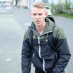 Aaron7089