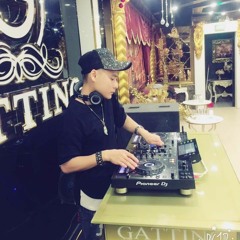 DJ Lâm Lâu Lớn