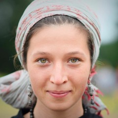 Egle Cesnakaviciute / Dausos
