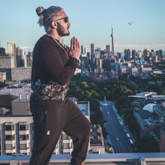 Üzaire Le chevalier Blanc