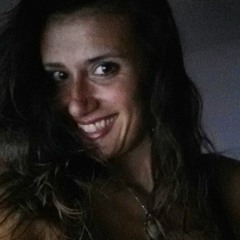 La luna che si nasconde - Alessandra