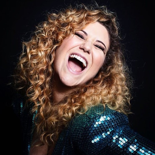 SAMBA DA VAI-VAI: Carnaval 2015 (Introdução cantada pela Maria Rita)