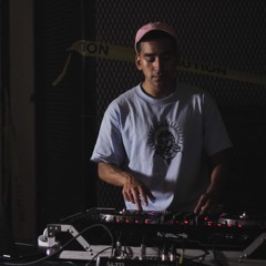 ASTONMARTINVROOMX3 FREE REPOST