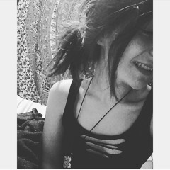 sarah👽