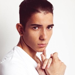 Kauê Garcia