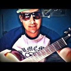 Everton Cust Compositor