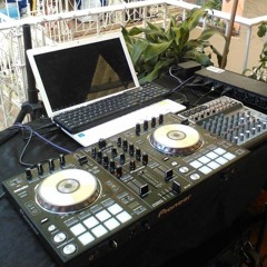 DeeJay Carlos