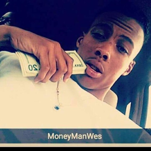 MoneyyManWes’s avatar
