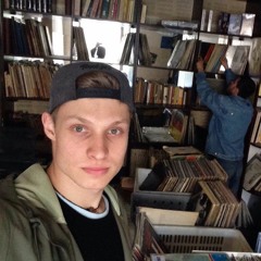 Артем Дмитренко