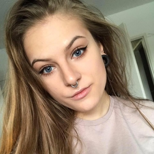 Julia’s avatar