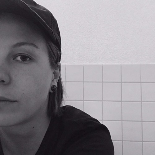 Sam Julie’s avatar