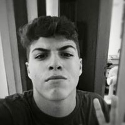 Lucas Lopes CH’s avatar