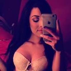 Leslie Mariee . 💋