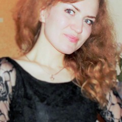 Елена Устарханова