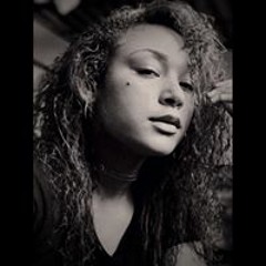 Desirae Caldwell