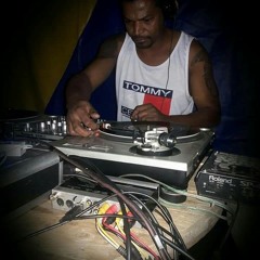DJ UP