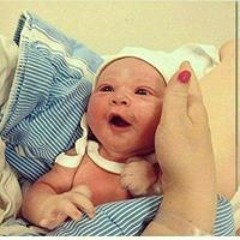 Qùèèń Òf Ťhè Hèàŕť