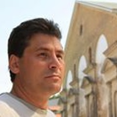 Петр Михайлов