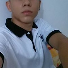 Adrian Algarin Muñeton