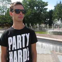 Илья Богданов