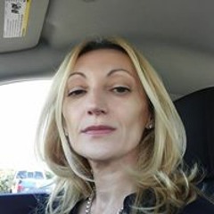 Timea Tellado