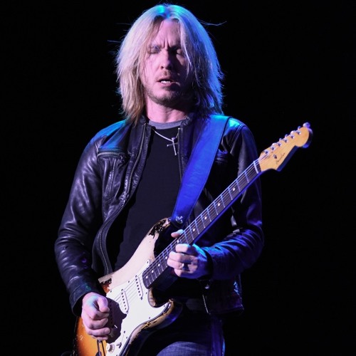 kenny wayne shepherd bass player