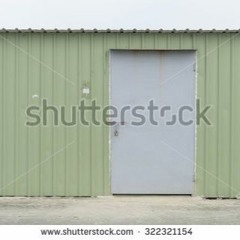 iliveinmyshed