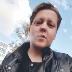 The Skyline Illusion