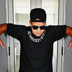 Clayton Lamares
