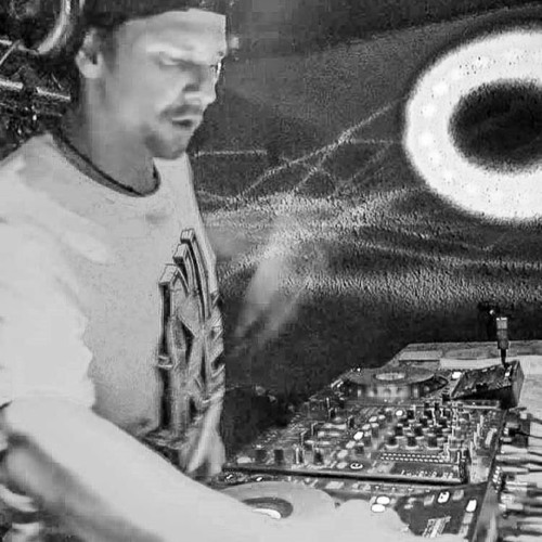 L'ENTOURLOOP Ft. Biga Ranx - Push The Limits (Nixn Dnb Remix)