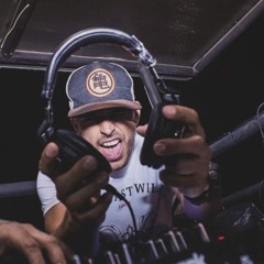 DJ JUAN DE LEON