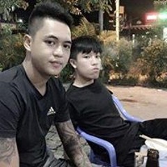 Văn Hoàng