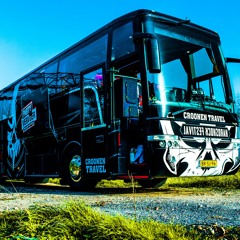 The ultimate partybus (official stream account)