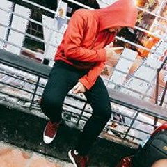 Longg Vươngg