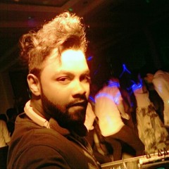 DJ SaChItH