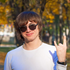 Максим Ростов