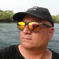 Amos Bachar