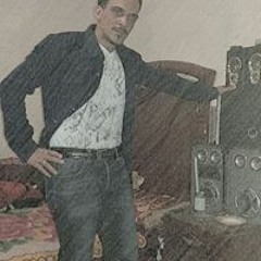 طول عمرى جانب الحيط واسمع كلام ابو دشيشه والنجم محمد حب