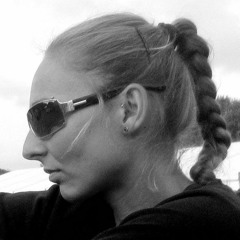 Jola.b