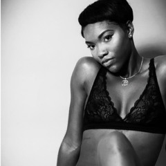 Nina B