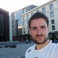 عبد الرحمن عطور