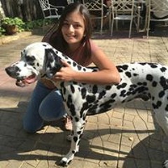 Анна Златева